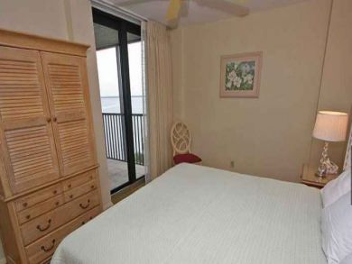 Bedroom with King Bed